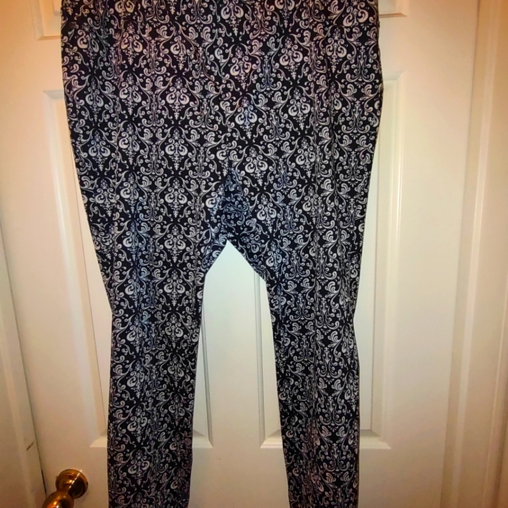 Cute leggings